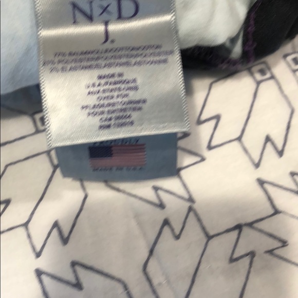 Pants - Picture 4 of 5